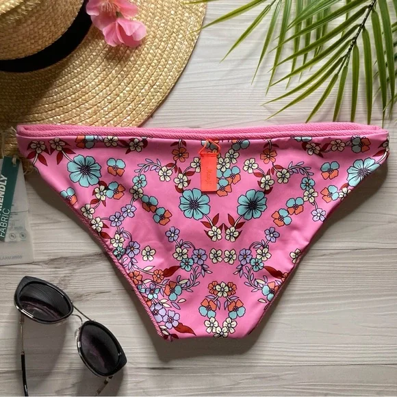 Maaji •• Pink Reversible Floral Summer Cheeky Bikini Bottoms - Picture 6 of 9